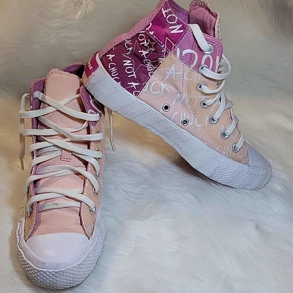 CONVERSE  Not a Chuck Storm Pink Hightop Sneakers size 5